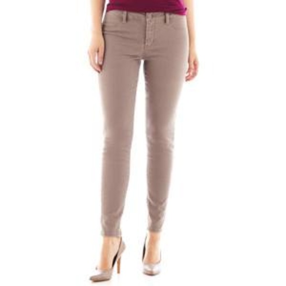 ladies taupe jeggings